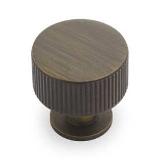 Castella Ridge 30mm Knob Bronze