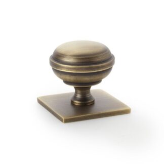 Castella Hastings 34mm Knob on Backplate Aged Brass