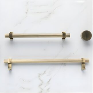 Momo Handles Ambrose Bar Pull Antique Bronze